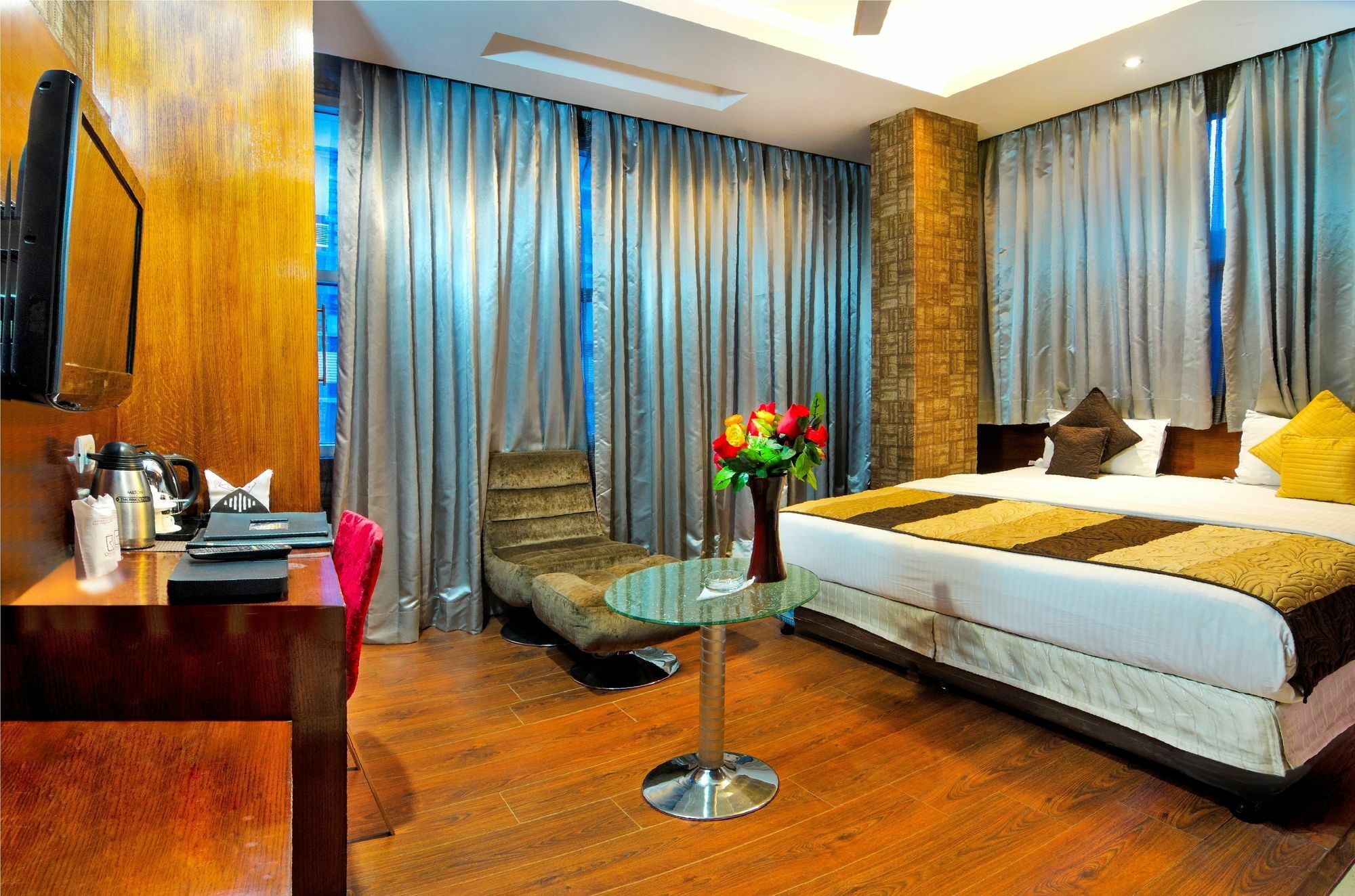 Hotel Omega Residency Nuova Delhi Esterno foto